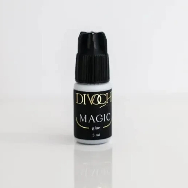 Клей чорний для нарощування вій Divochi Magic 0,3–0,5 сек 5 ml